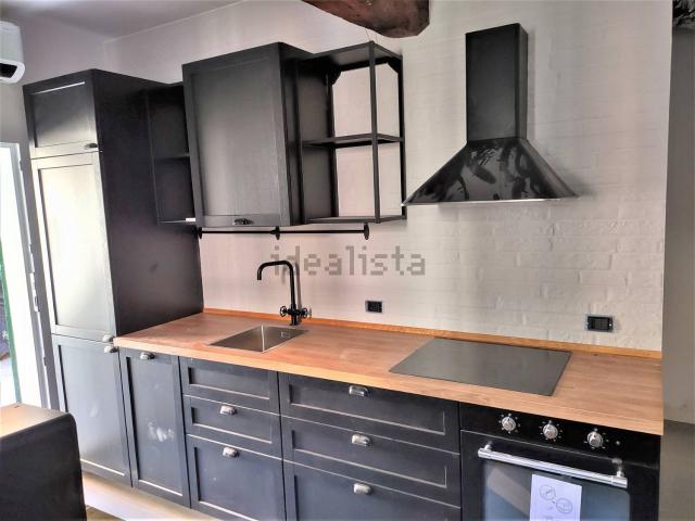 Appartamento in affitto a Santo Stefano, Bologna