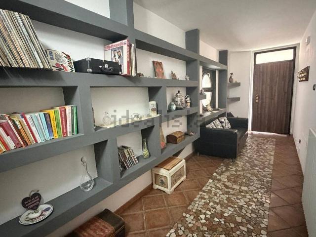 Appartamento in affitto a Beata Giuliana, Busto Arsizio
