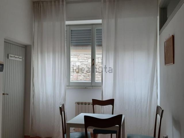 Appartamento in affitto a Sant'Erminio, Cenerente