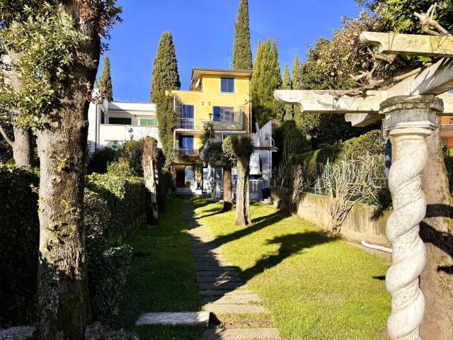 Appartamento in affitto a Padenghe Sul Garda, Lombardia