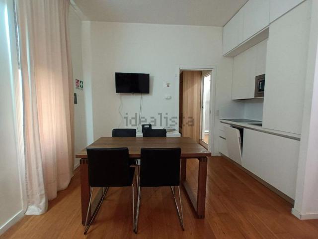 Appartamento in affitto a Municipio 2, Milano
