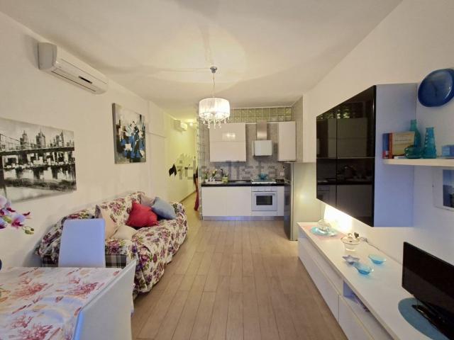 Appartamento in affitto a Follonica, Toscana
