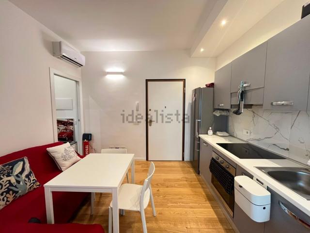 Appartamento in affitto a Municipio 2, Milano