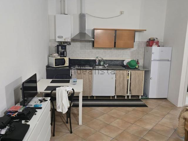 Appartamento in affitto a Volta-Prealpi, Saronno