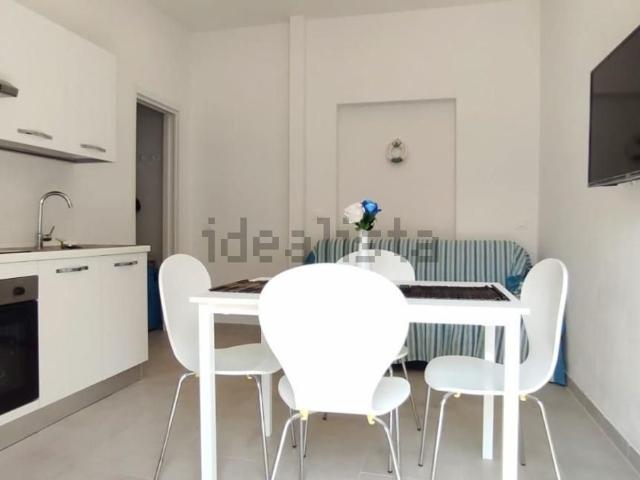 Appartamento in affitto a Marina di Massa, Marina Di Massa