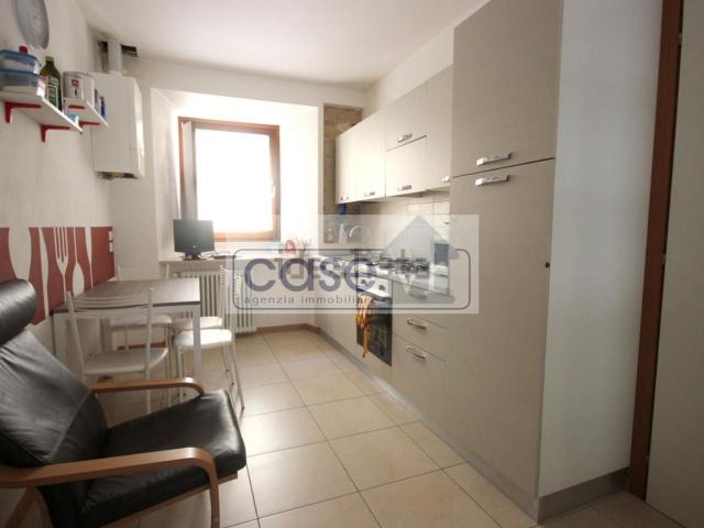 Appartamento in affitto a Centro storico, Brenzone