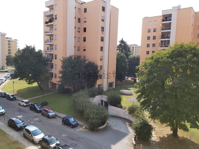 Appartamento in affitto a Noverasco, Locate Triulzi