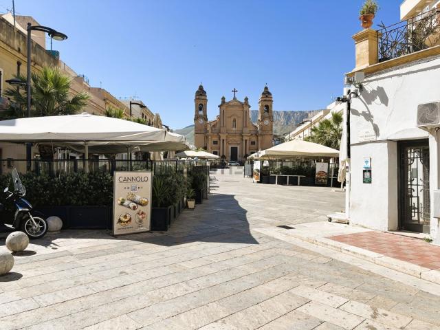 Appartamento in affitto a Terrasini, Sicilia