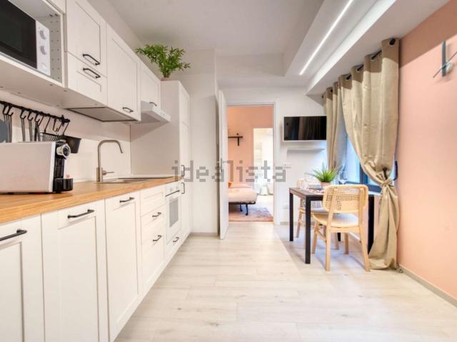 Appartamento in affitto a Municipio 9, Milano