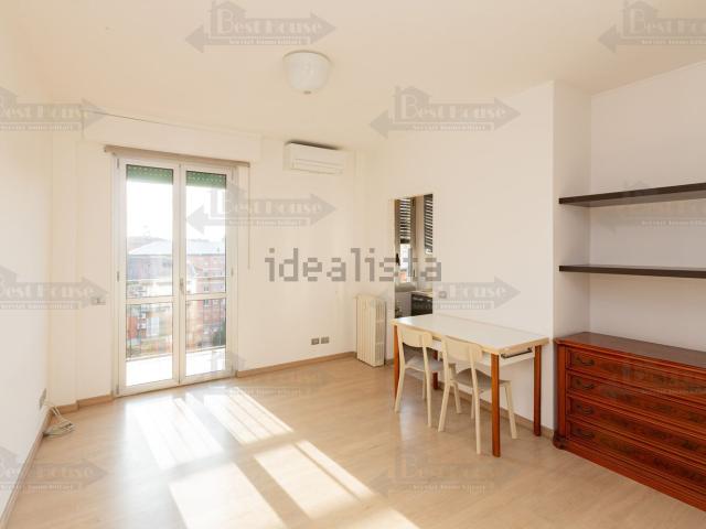 Appartamento in affitto a Municipio 3, Milano