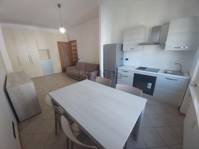 Appartamento in affitto a Borgo Palazzo, Bergamo