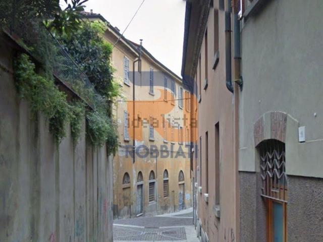 Appartamento in affitto a Ticinello, Pavia