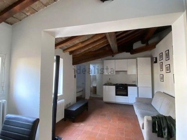 Appartamento in affitto a Centro Storico, Modena