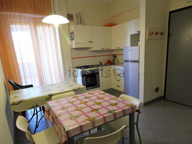 Appartamento in affitto a Tenuta di Marinella, Sarzana