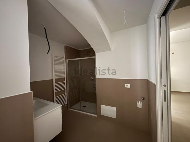 Appartamento in affitto a Trecate, Novara