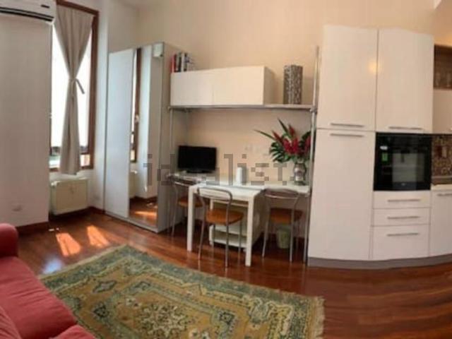 Appartamento in affitto a Municipio 2, Milano