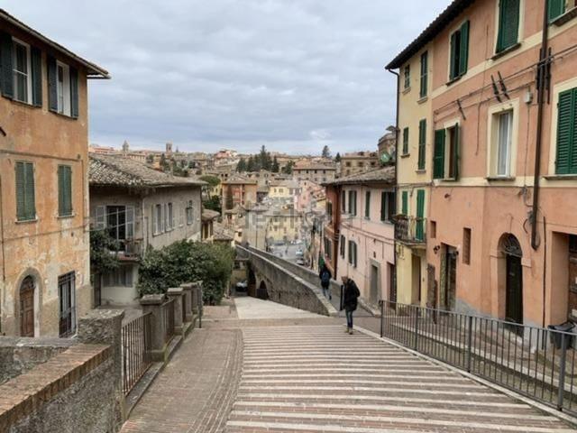 Appartamento in affitto a Sant'Erminio, Cenerente