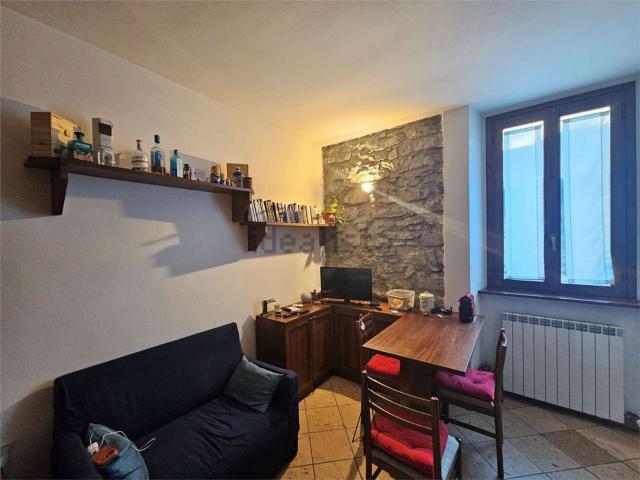 Appartamento in affitto a Civiglio, Como