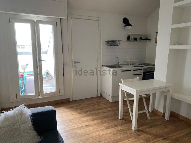 Attico in affitto a Centrale, Milano