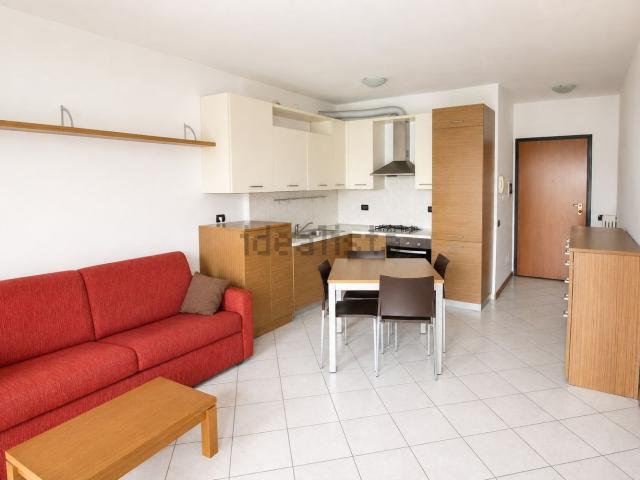 Appartamento in affitto a Lomazzo, Lombardia