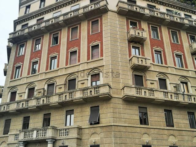 Appartamento in affitto a Municipio 8 di Milano, Milano