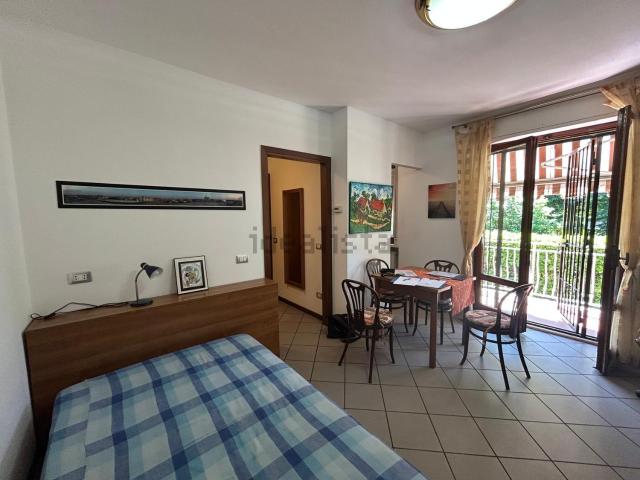 Appartamento in affitto a Quartiere Morona, Trezzano Sul Naviglio