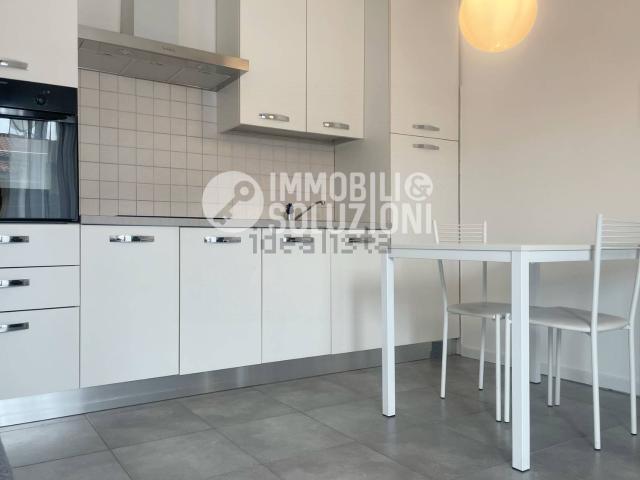 Appartamento in affitto a Villaggio degli Sposi, Bergamo