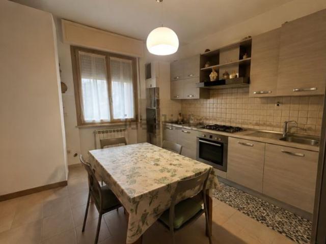 Appartamento in affitto a Tresinaro - Secchia, Re
