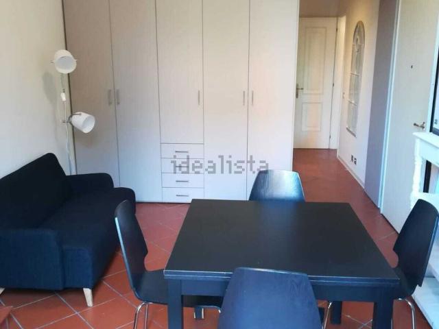 Appartamento in affitto a San Francesco-Giardini Pubblici, Re