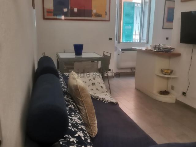 Appartamento in affitto a Finalmarina, Finale Ligure