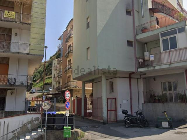 Appartamento in affitto a San Filippo Inferiore, Messina