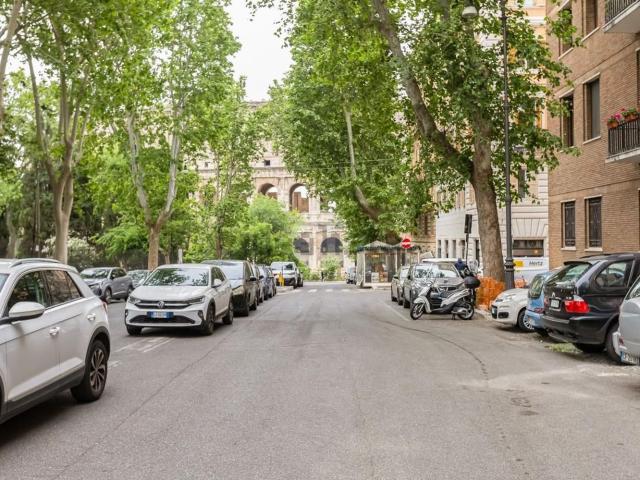 Appartamento in affitto a Municipio Roma I, Roma Capitale