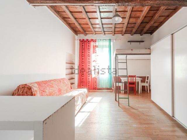 Appartamento in affitto a Municipio 5, Milano