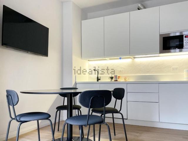 Appartamento in affitto a Municipio 1, Milano