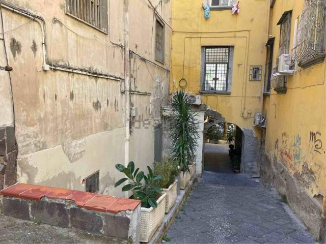 Appartamento in affitto a Municipalità 1, Campania