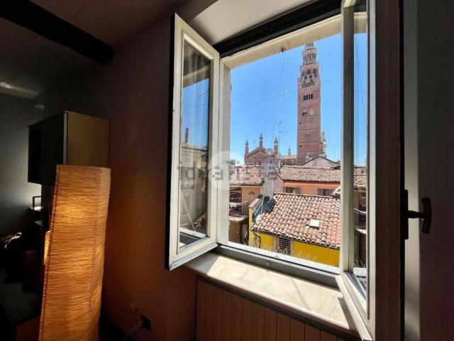 Appartamento in affitto a Centro Storico, Cremona