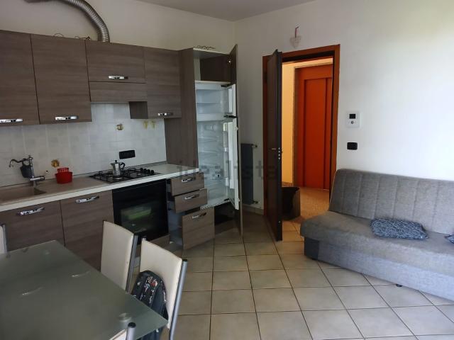 Appartamento in affitto a Marmirolo, Re