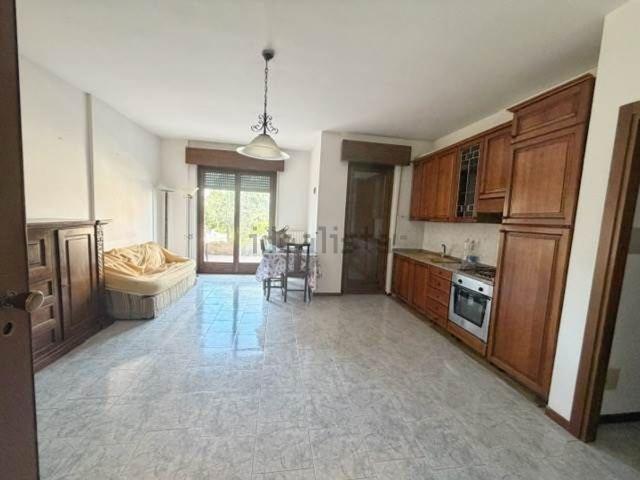 Appartamento in affitto a Rivanazzano, Lombardia