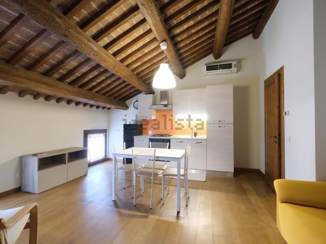 Appartamento in affitto a Este, Veneto
