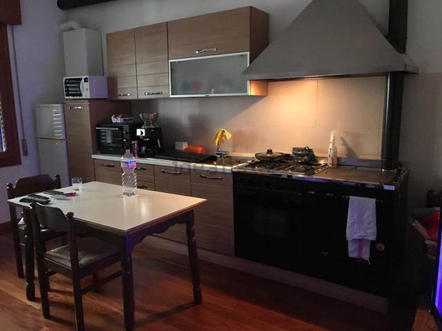 Appartamento in affitto a Lendinara, Veneto