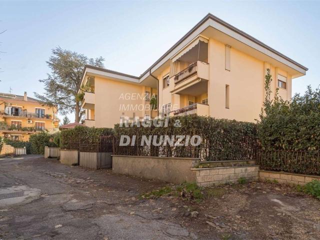Appartamento in affitto a Grottaferrata, Roma Capitale