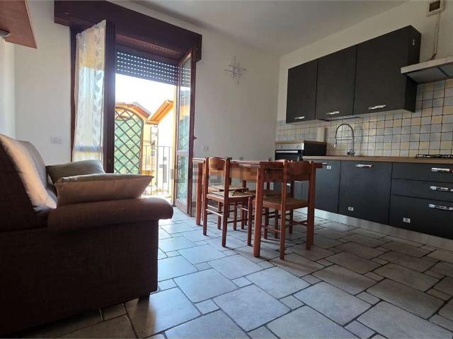 Appartamento in affitto a Mezzana, Somma Lombardo