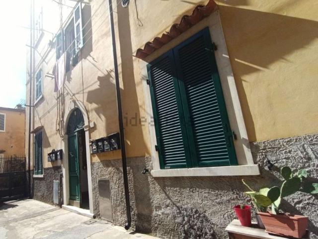 Appartamento in affitto a Fabbrica, Carrara