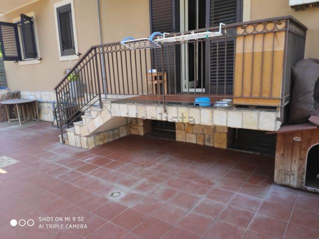Appartamento in affitto a Sperone, Messina