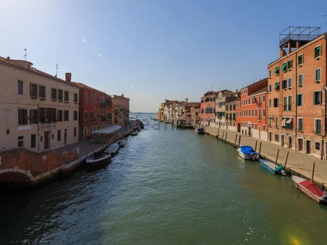 Appartamento in affitto a Venezia-Murano-Burano, Venezia