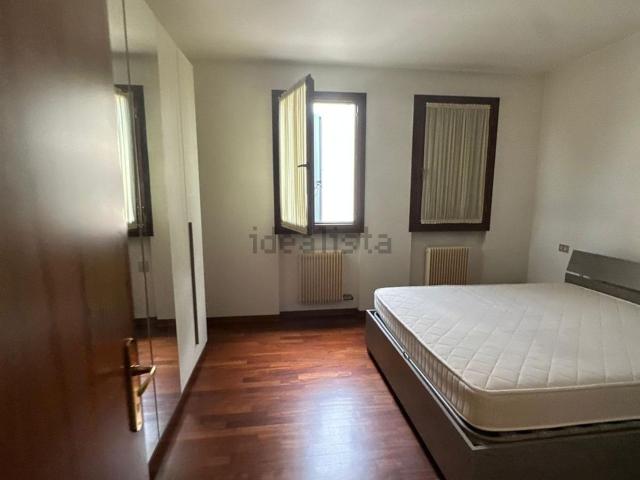 Appartamento in affitto a Villorba, Carità