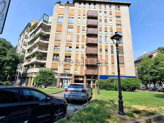 Appartamento in affitto a Municipio 8 di Milano, Milano