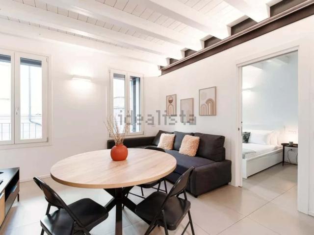 Appartamento in affitto a Sant'Agostino, Como