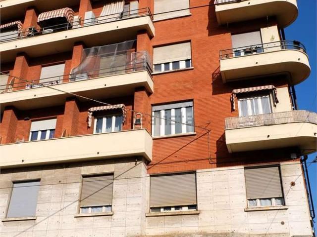 Appartamento in affitto a Circoscrizione 4, Piemonte