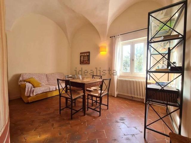 Appartamento in affitto a Sant'Erminio, Cenerente